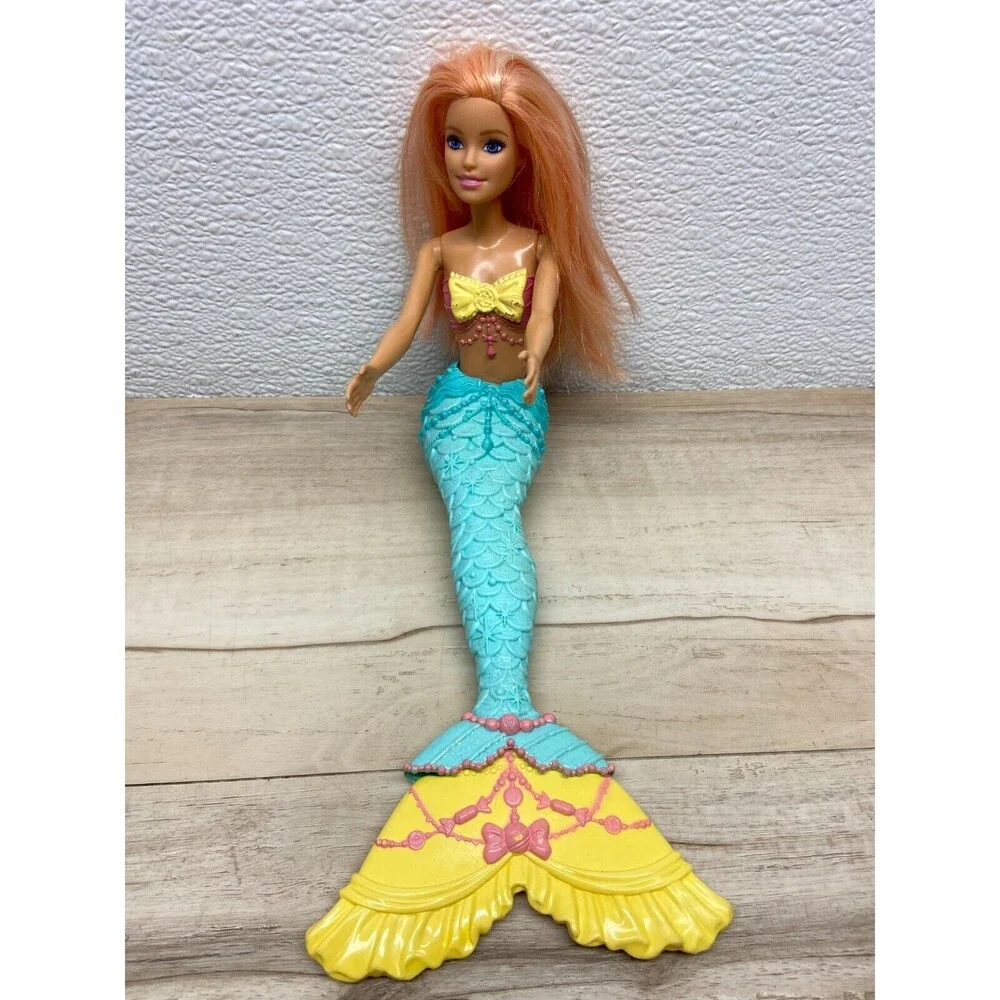 2017 Mattel Barbie Mermaid Doll Aqua Yellow Tail Peach Pink Hair 13in Tall
